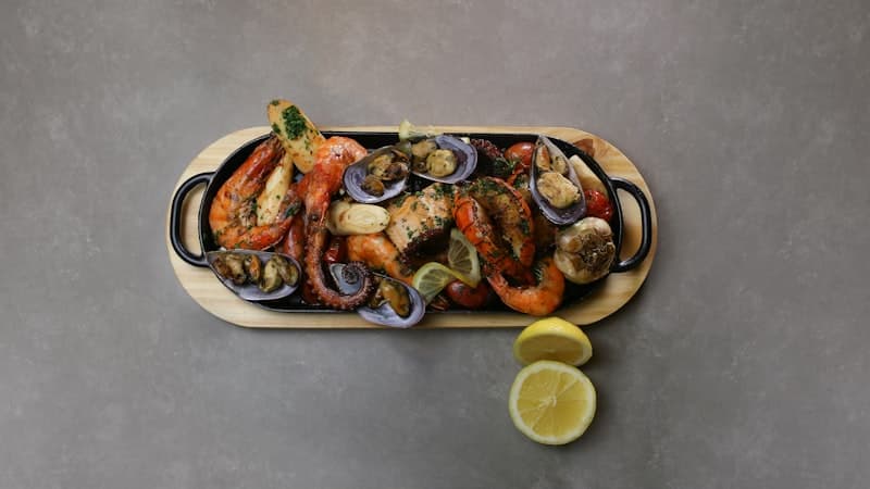 Seafood Tower at Reino 44